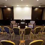 Forum Hotel 4*