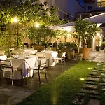 Szálloda Forum 4*