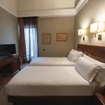 Forum 4*