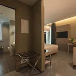 Ξενοδοχείο Forum 4*