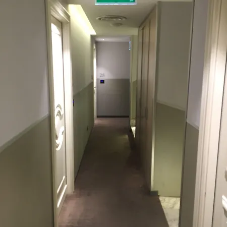 Forum Hotel 4*