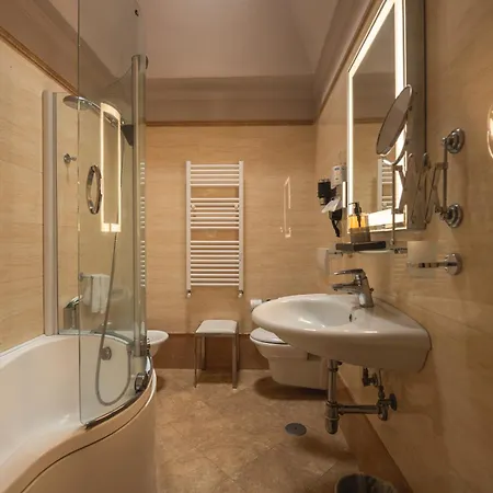 Hotel Forum